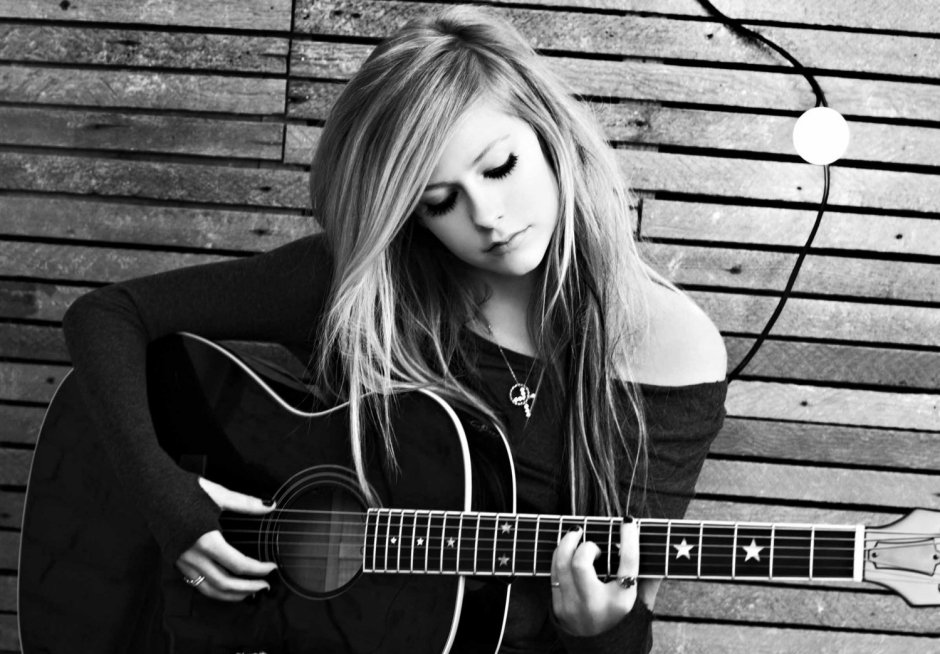 Baby It's Cold Outside Avril Lavigne Ringtone Download FREE