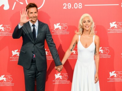 Shallow - Lady Gaga & Bradley Cooper
